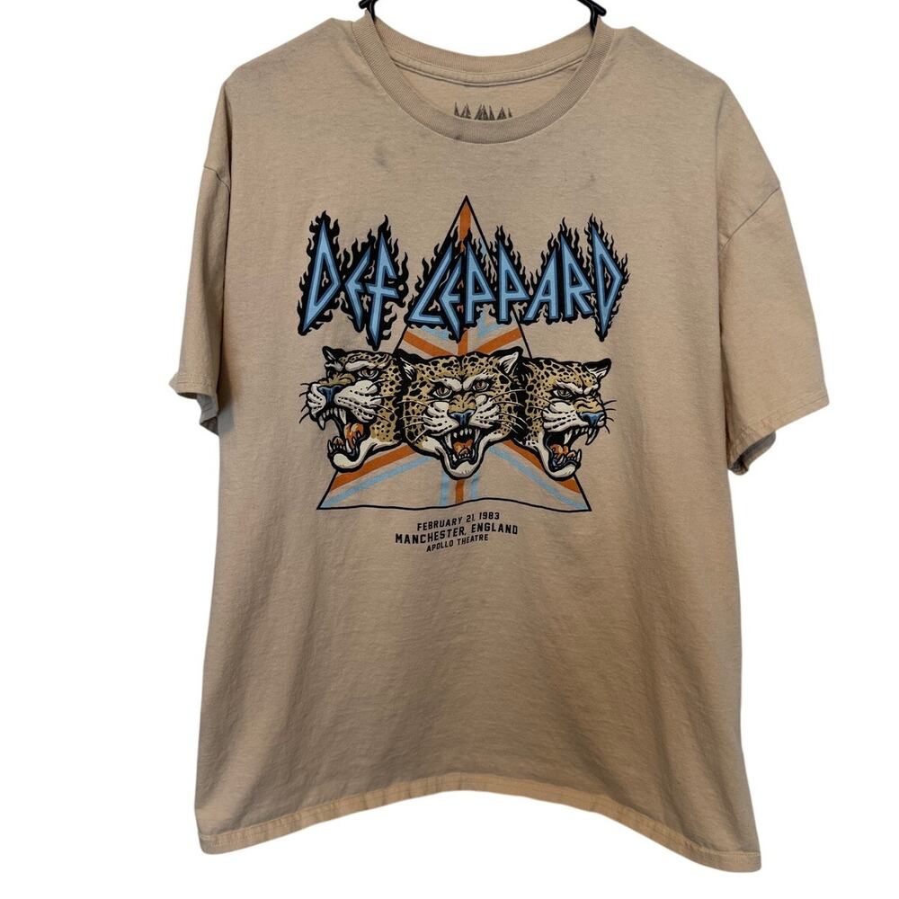 Def Leppard Graphic T Shirt